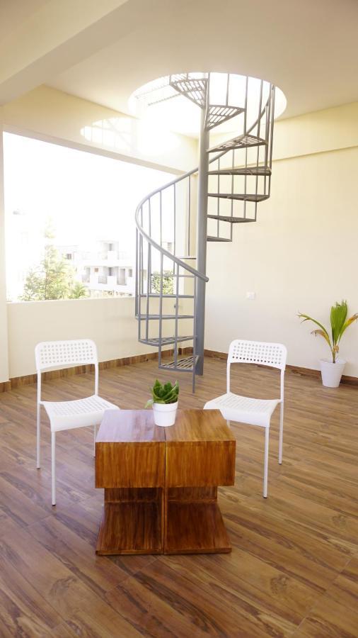 Dayone Suites Bangalore Extérieur photo