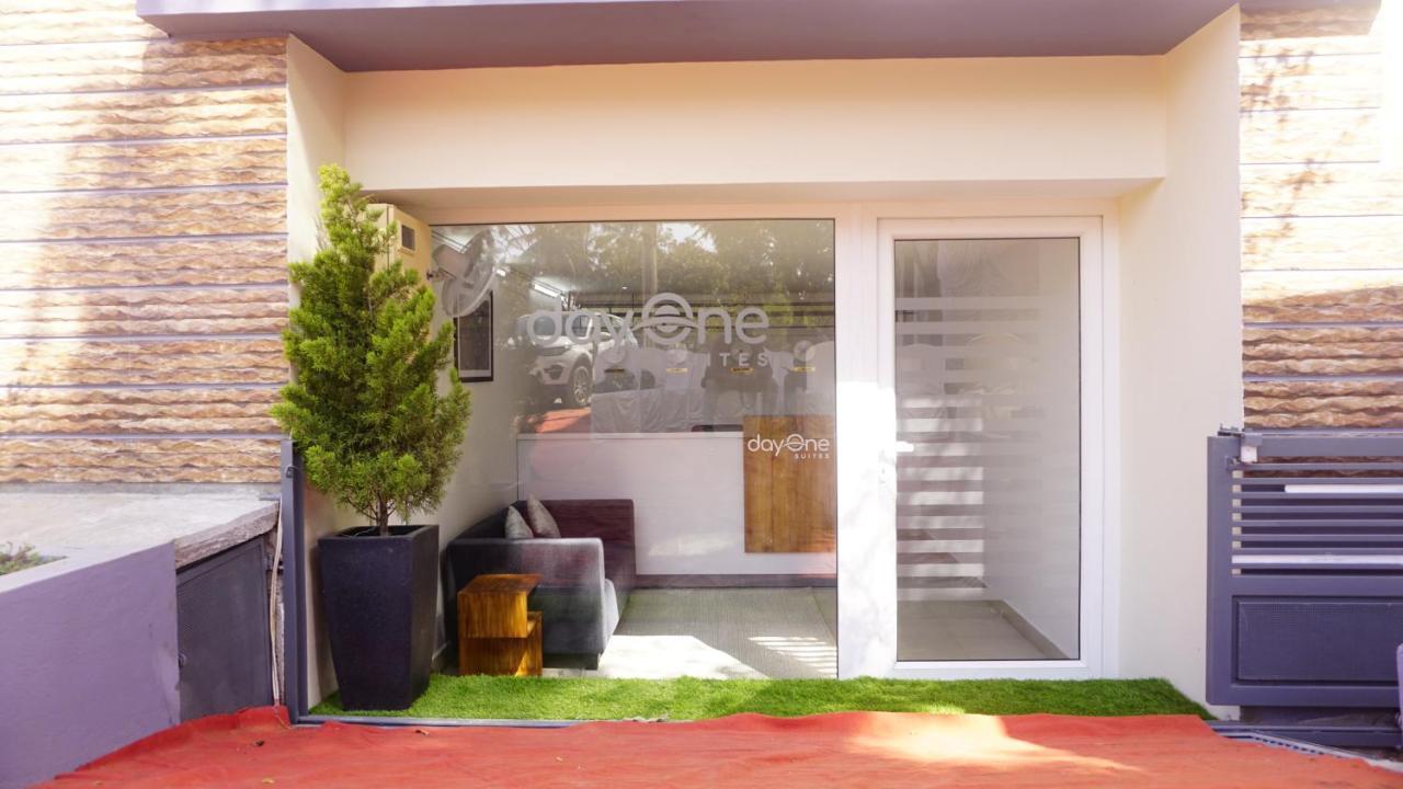 Dayone Suites Bangalore Extérieur photo