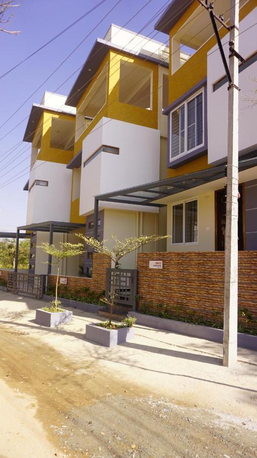 Dayone Suites Bangalore Extérieur photo